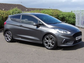 Used Ford Fiesta 2018 for sale - 79223178: Photo