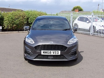 Used Ford Fiesta 2018 for sale - 79223178: Photo