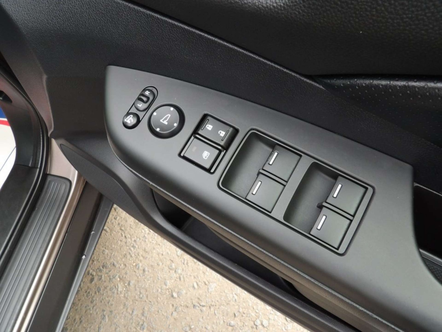 Used Honda CR-V 2014 for sale - 76601008: Photo 19