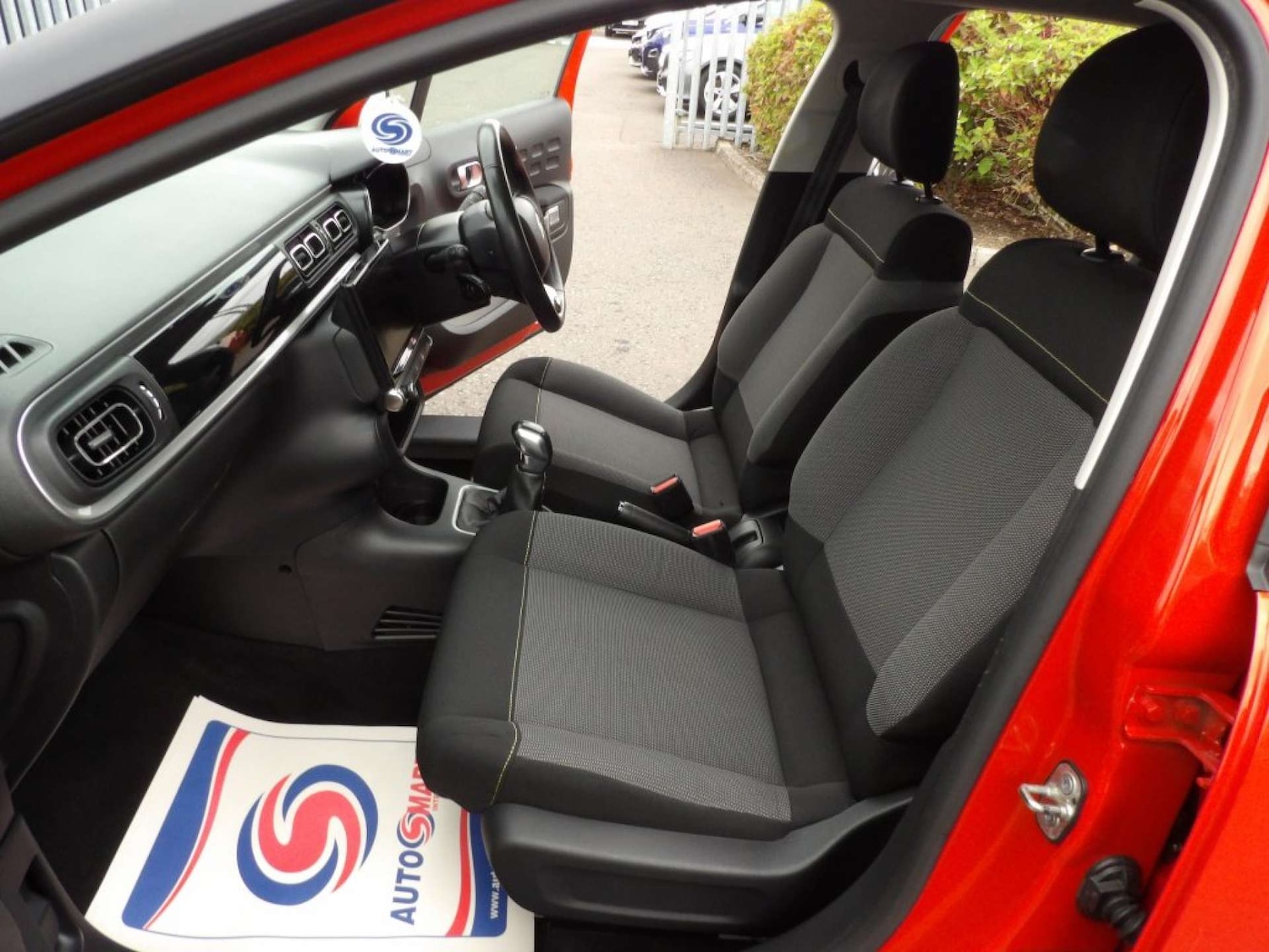 Used Citroen C3 2018 for sale - 76363856: Photo 15