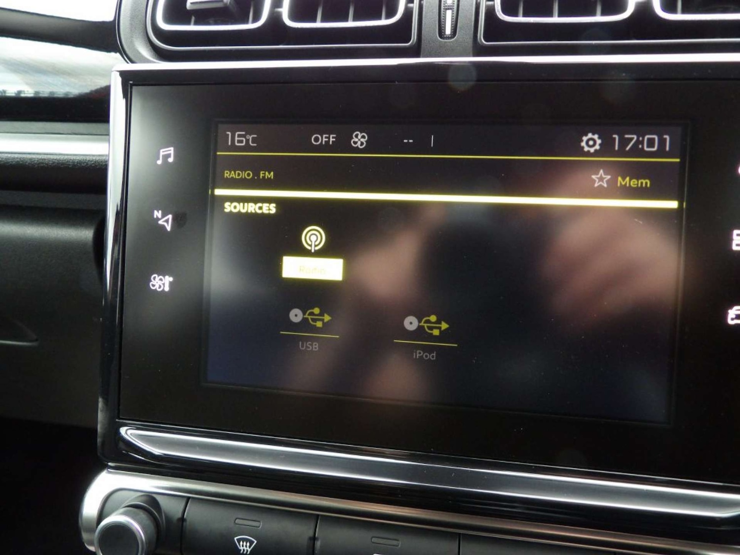Used Citroen C3 2018 for sale - 76363856: Photo 26