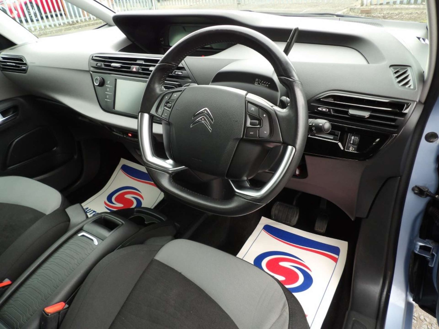 Used Citroen C4 Grand Picasso 2016 for sale - 76363815: Photo 10