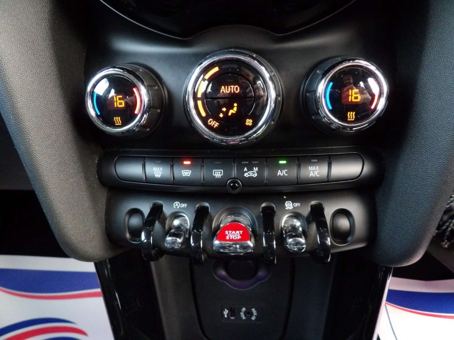 Used MINI Hatch 2016 for sale - 76600849: Photo 27