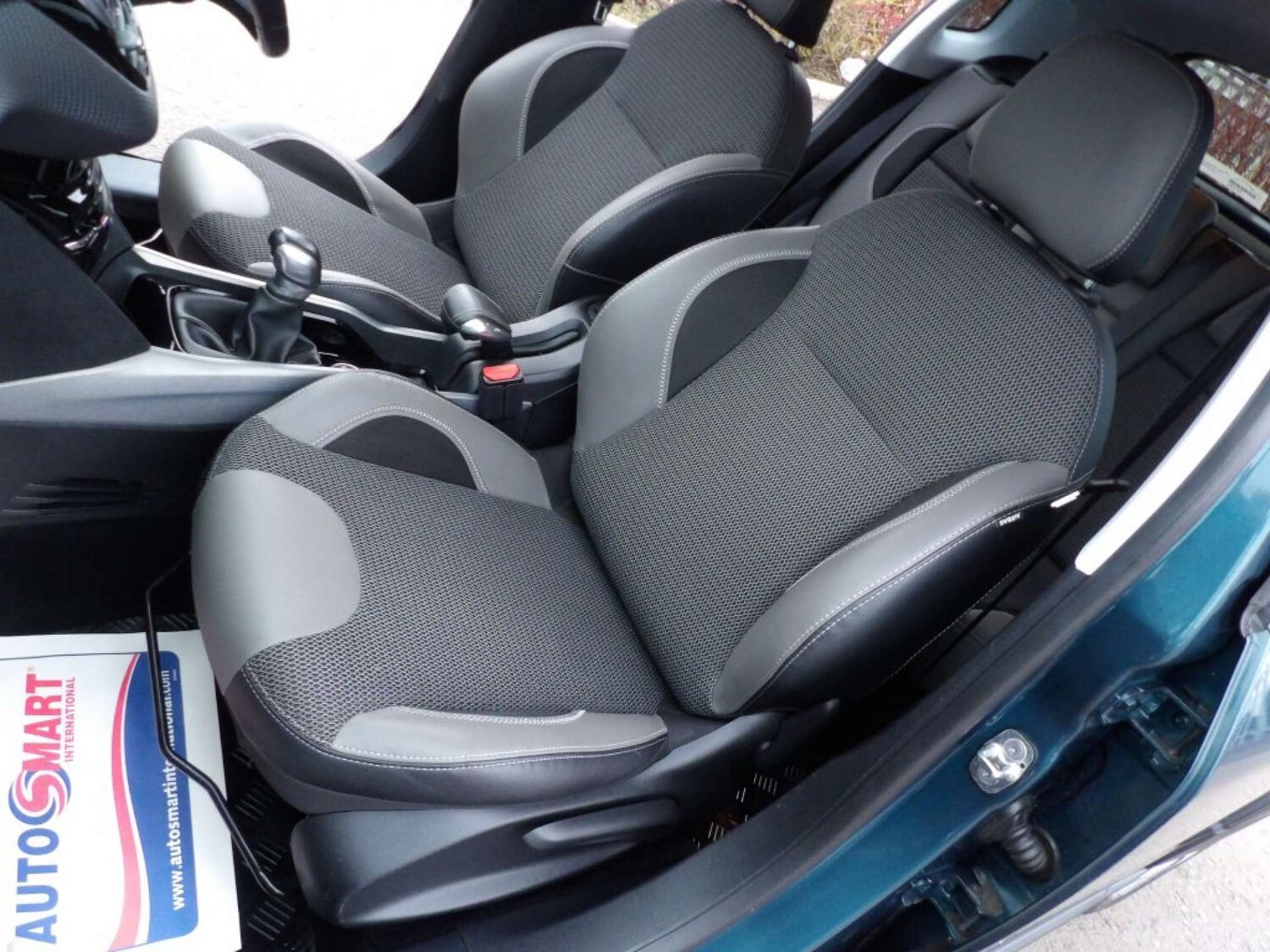 Used Peugeot 2008 2017 for sale - 77807482: Photo 16