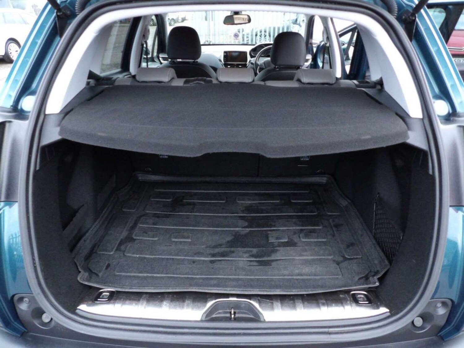 Used Peugeot 2008 2017 for sale - 77807482: Photo 18