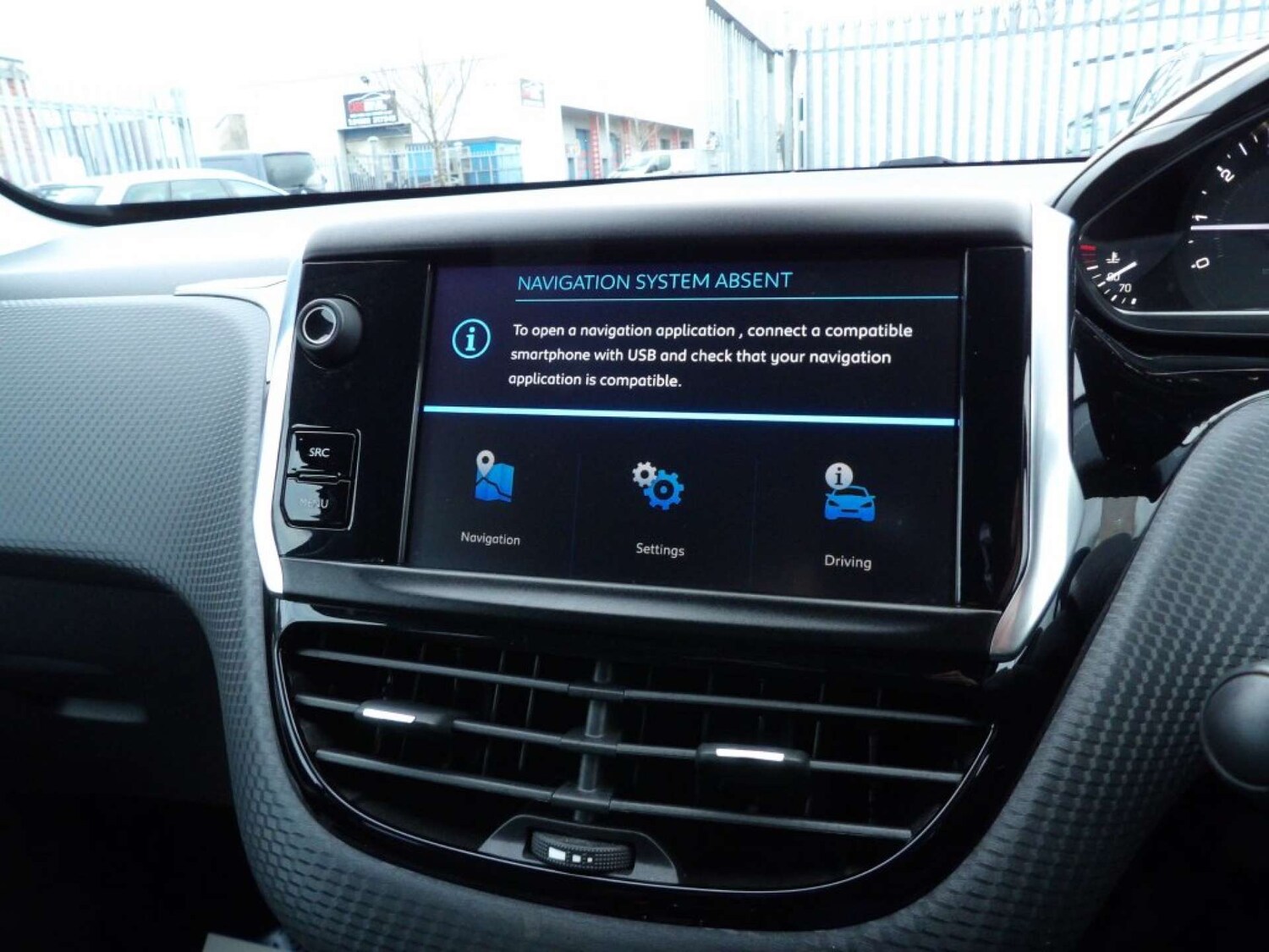 Used Peugeot 2008 2017 for sale - 77807482: Photo 27