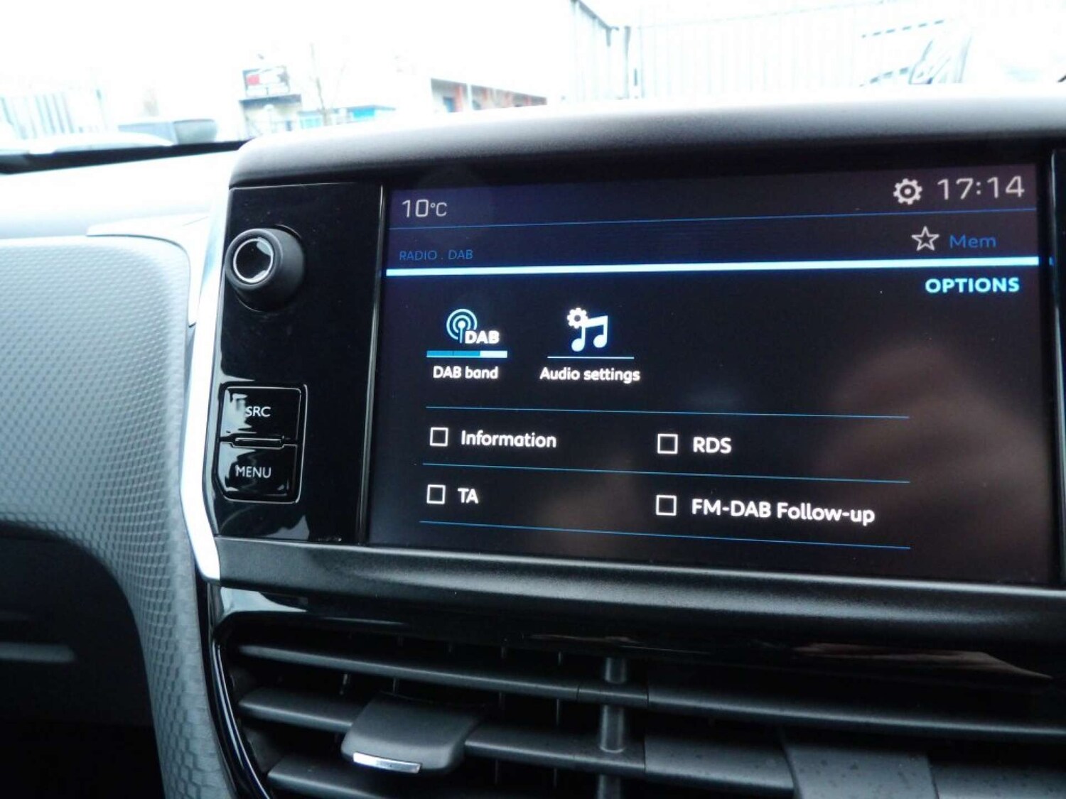 Used Peugeot 2008 2017 for sale - 77807482: Photo 29