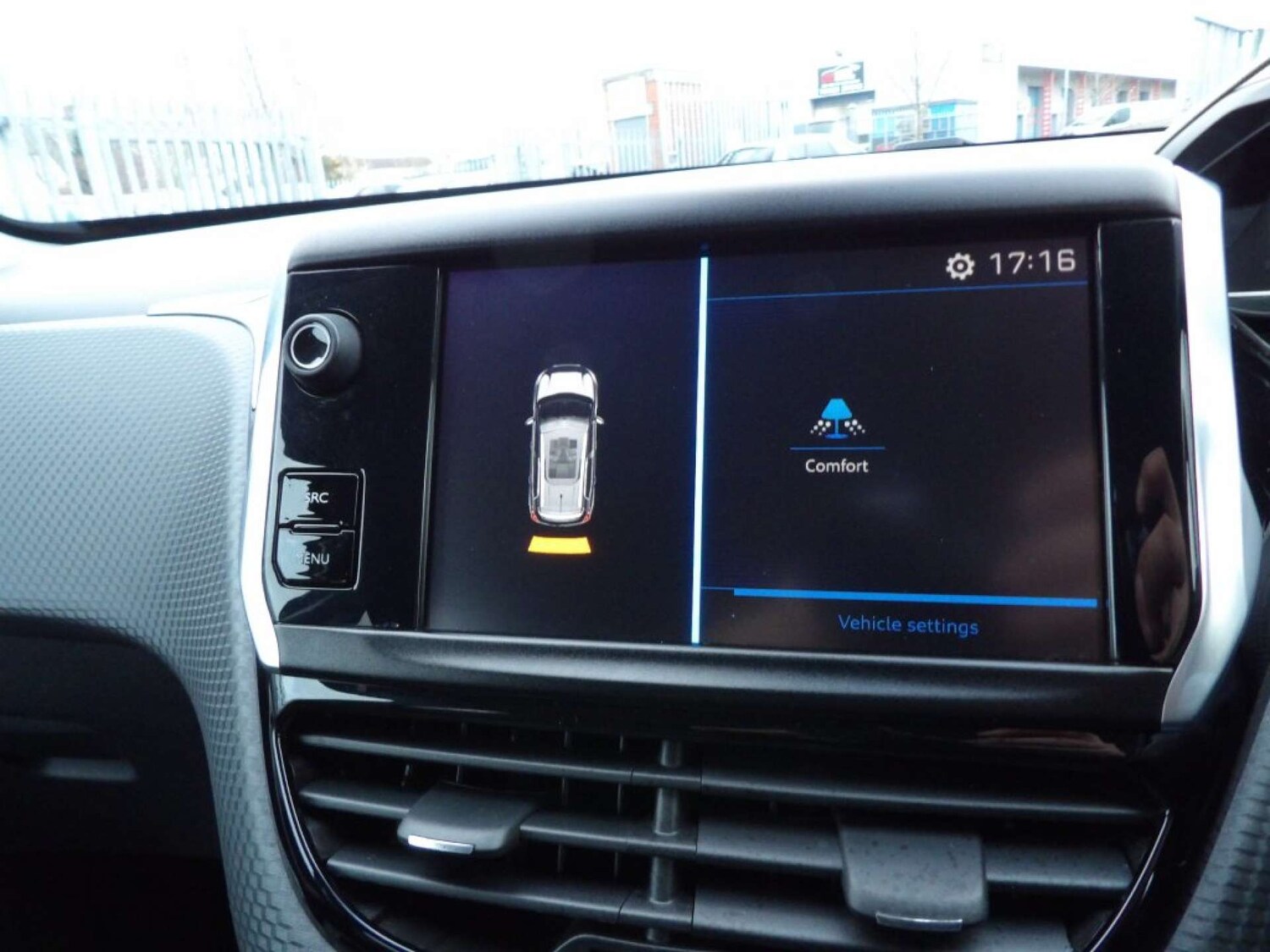 Used Peugeot 2008 2017 for sale - 77807482: Photo 31