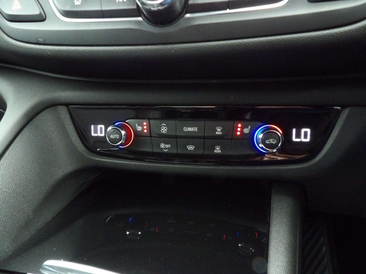 Used Vauxhall Insignia 2017 for sale - 76363722: Photo 24