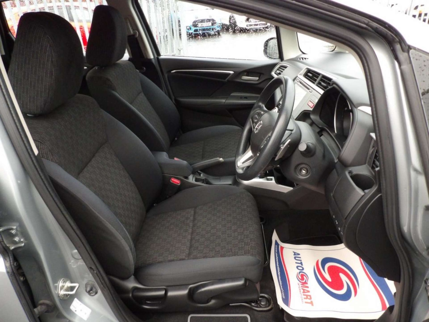 Used Honda Jazz 2016 for sale - 76569715: Photo 11