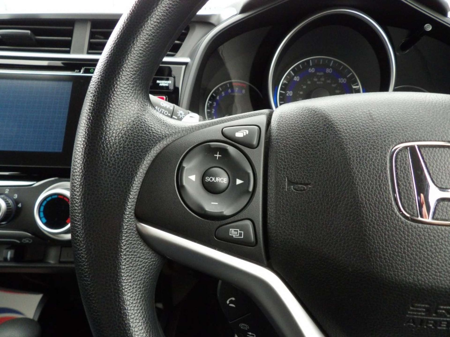 Used Honda Jazz 2016 for sale - 76569715: Photo 21