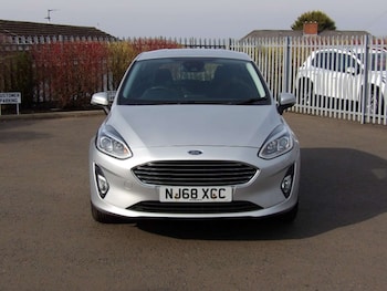 Used Ford Fiesta 2018 for sale - 77975384: Photo