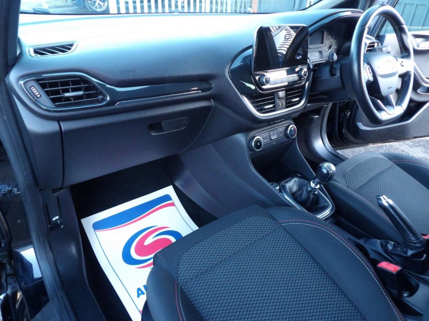 Used Ford Fiesta 2018 for sale - 78053734: Photo 14