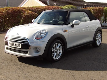 Used MINI Convertible 2016 for sale - 76005437: Photo