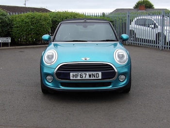 Used MINI Convertible 2017 for sale - 79142618: Photo