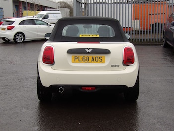 Used MINI Convertible 2018 for sale - 77140922: Photo