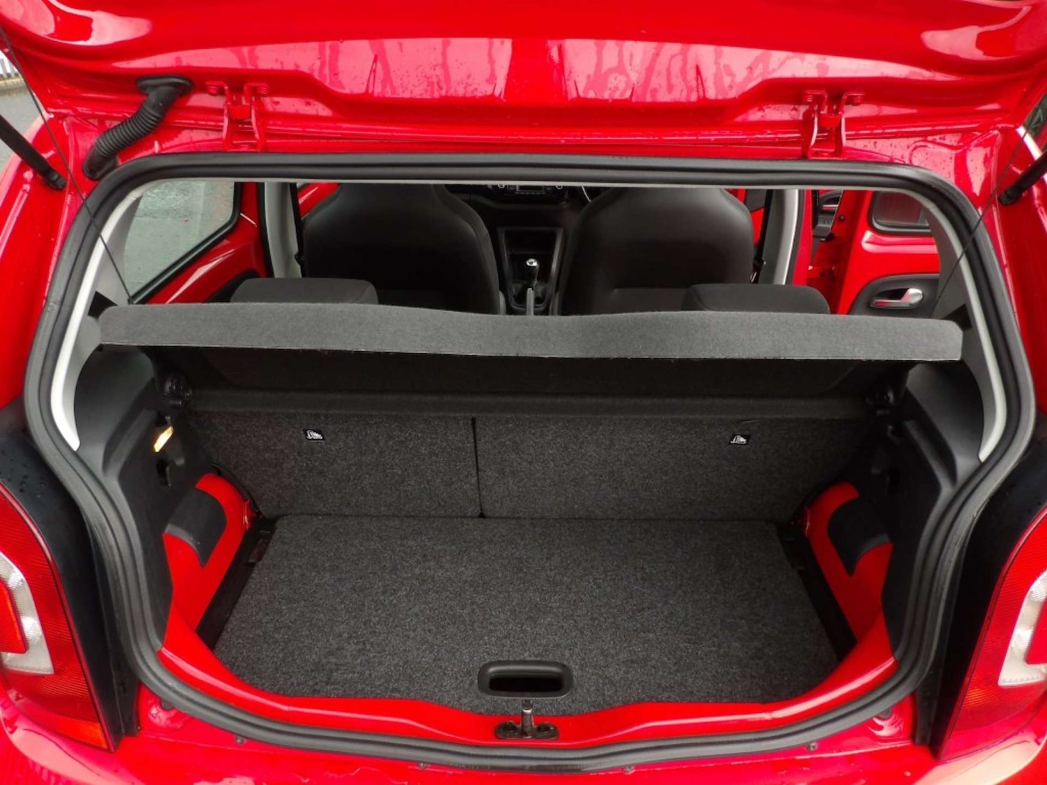 Used Volkswagen up! 2015 for sale - 76600905: Photo 18