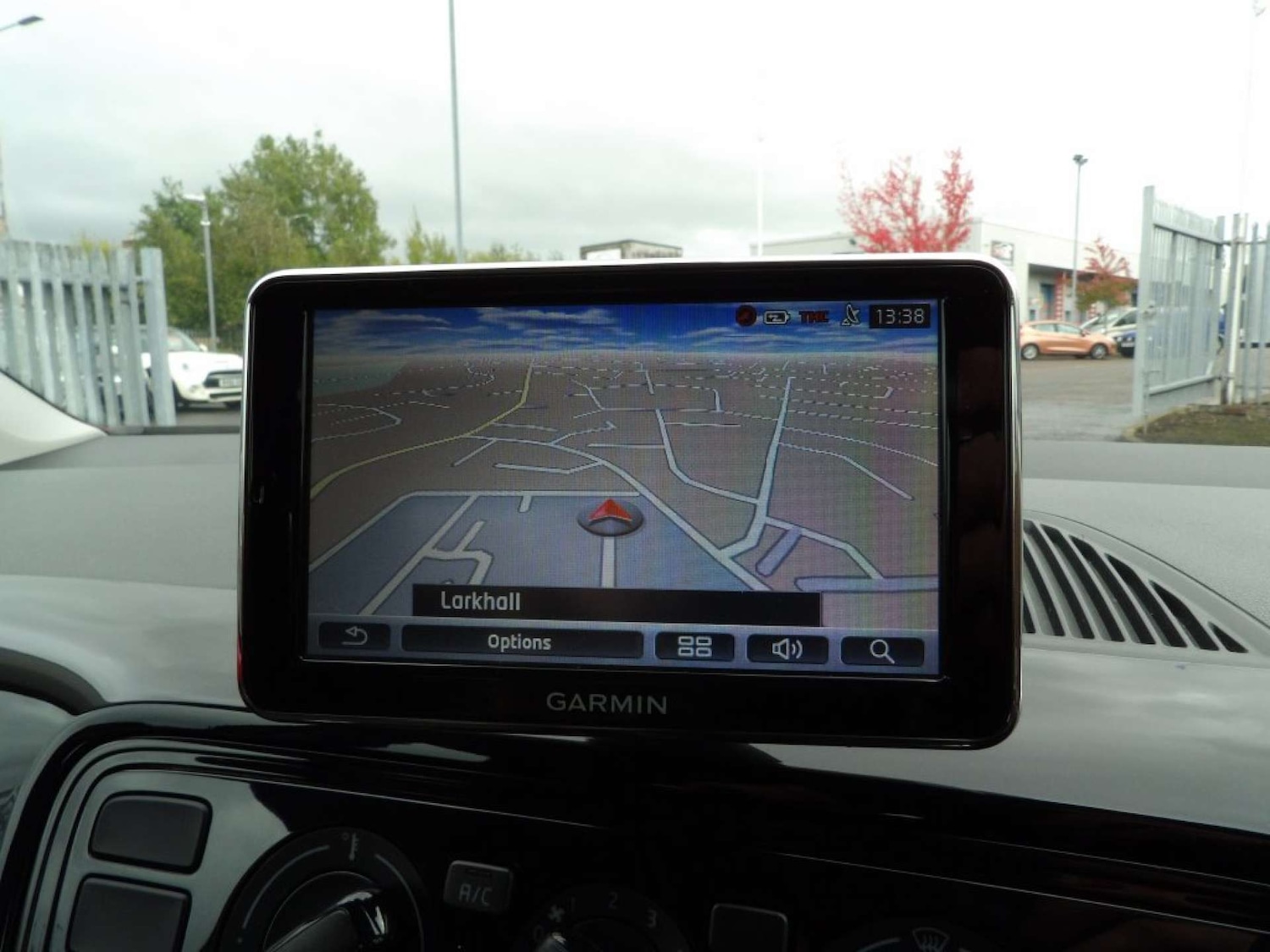 Used Volkswagen up! 2015 for sale - 76600905: Photo 26