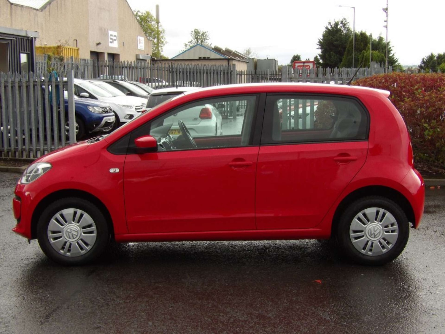Used Volkswagen up! 2015 for sale - 76600905: Photo 4