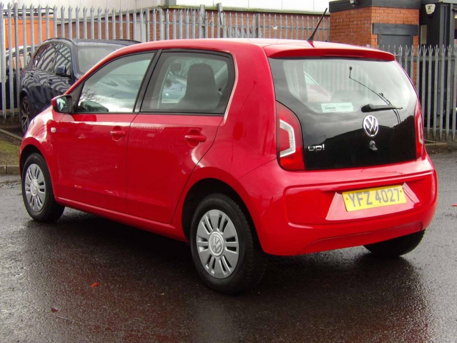 Used Volkswagen up! 2015 for sale - 76600905: Photo 5