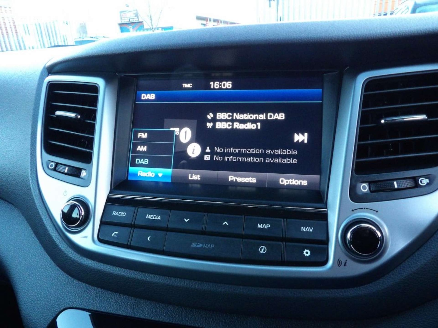 Used Hyundai TUCSON 2017 for sale - 77277612: Photo 27