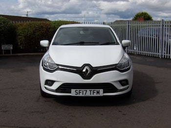 Used Renault Clio 2017 for sale - 79575835: Photo