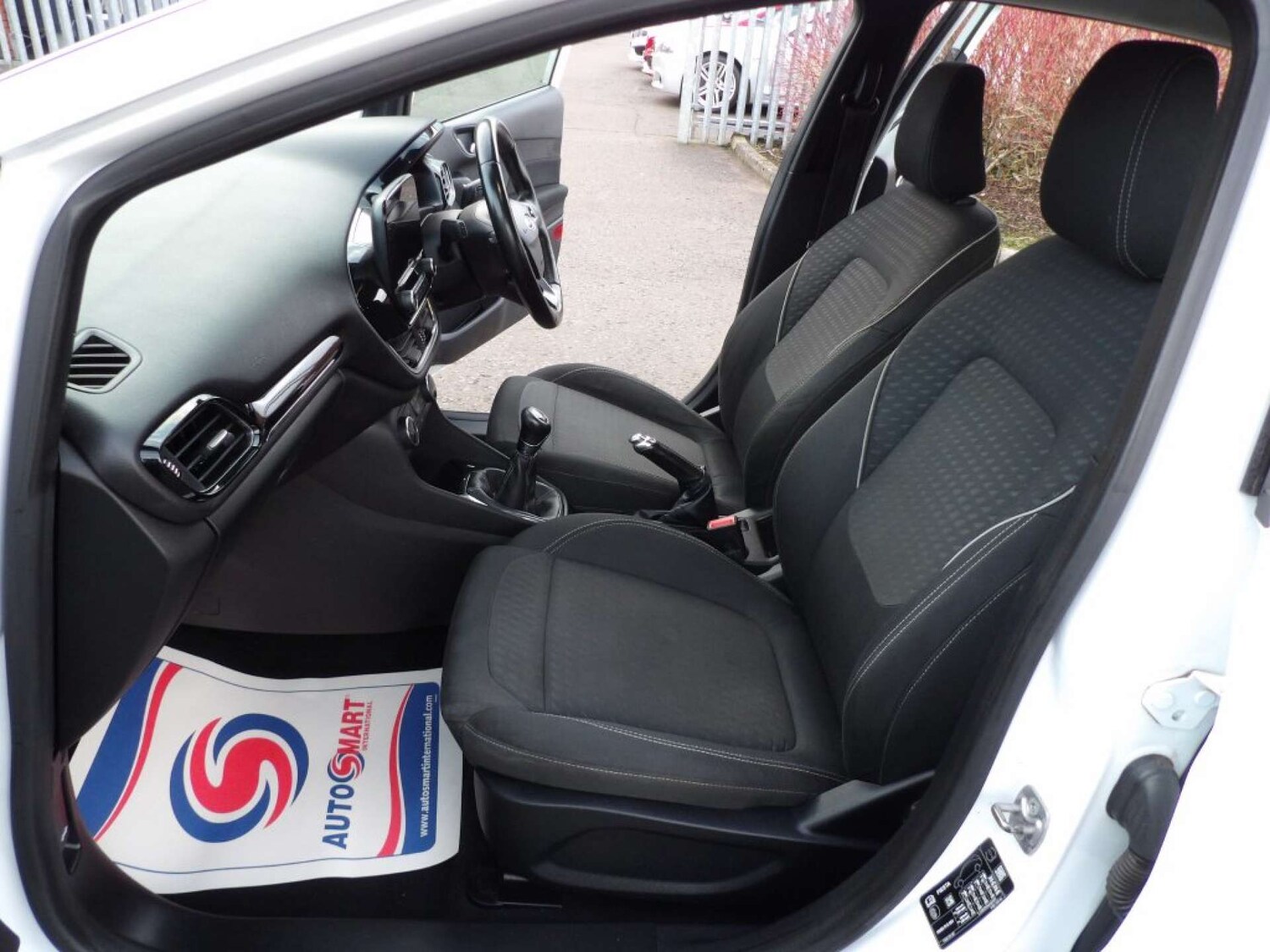 Used Ford Fiesta 2018 for sale - 76630392: Photo 15