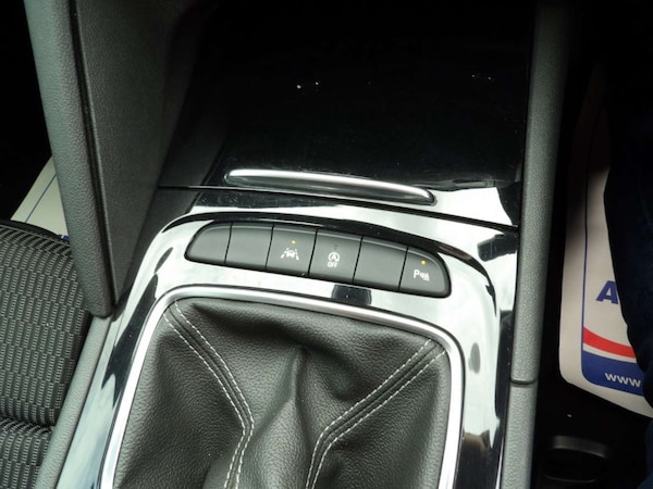 Used Vauxhall Insignia 2019 for sale - 75448353: Photo 21