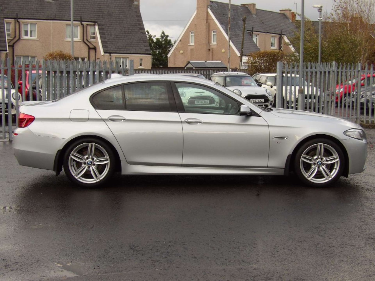 Used BMW 5 Series 2015 for sale - 76397218: Photo 1
