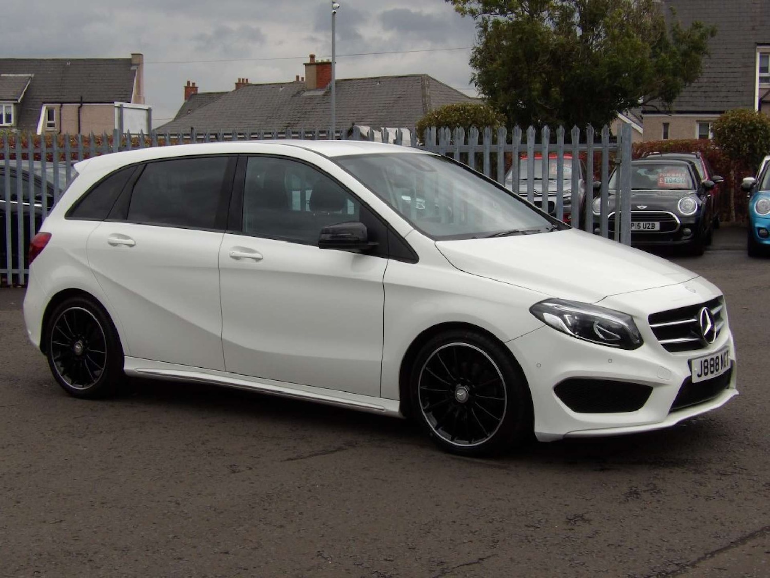 Used Mercedes-Benz B Class 2017 for sale - 76363697: Photo 1