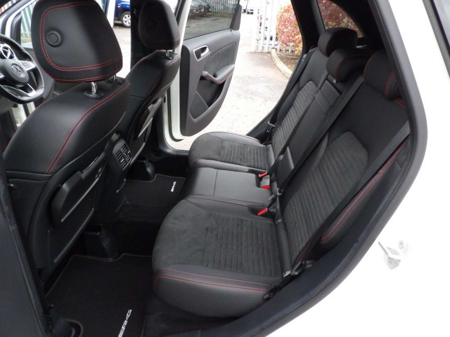 Used Mercedes-Benz B Class 2017 for sale - 76363697: Photo 17