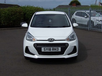 Used Hyundai i10 2018 for sale - 79296736: Photo