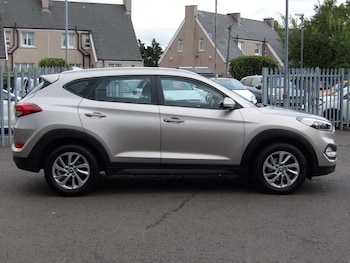 Used Hyundai TUCSON 2017 for sale - 79466404: Photo