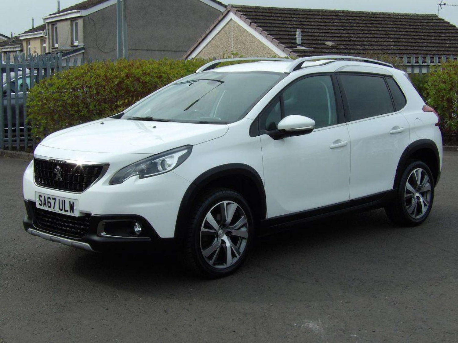 Used Peugeot 2008 2017 for sale - 76601877: Photo 3