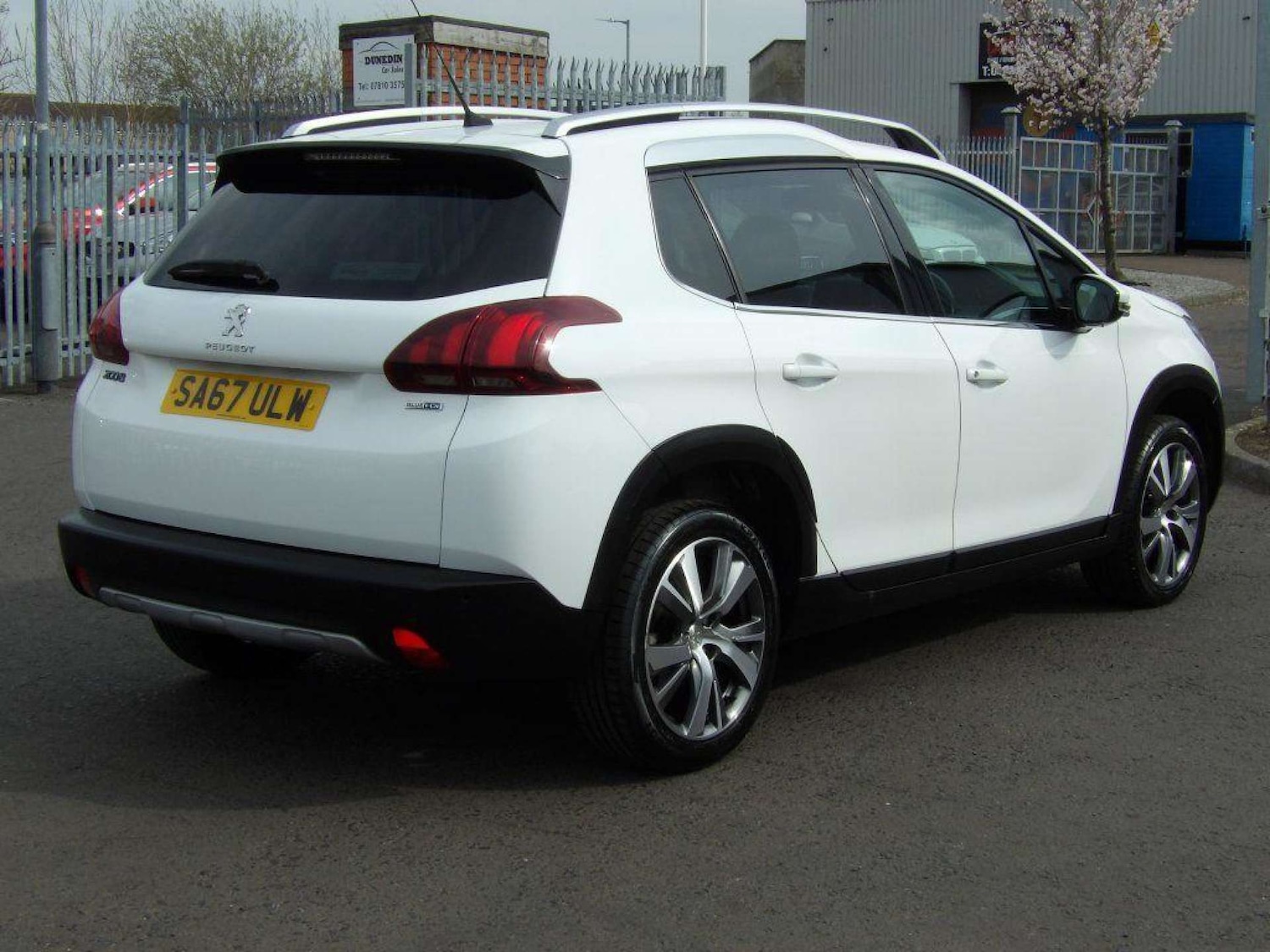 Used Peugeot 2008 2017 for sale - 76601877: Photo 7