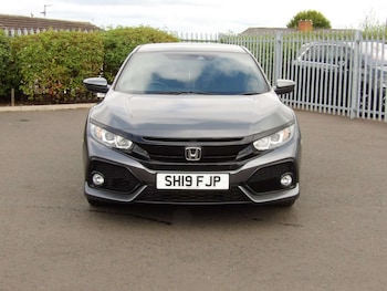 Used Honda Civic 2019 for sale - 75553780: Photo