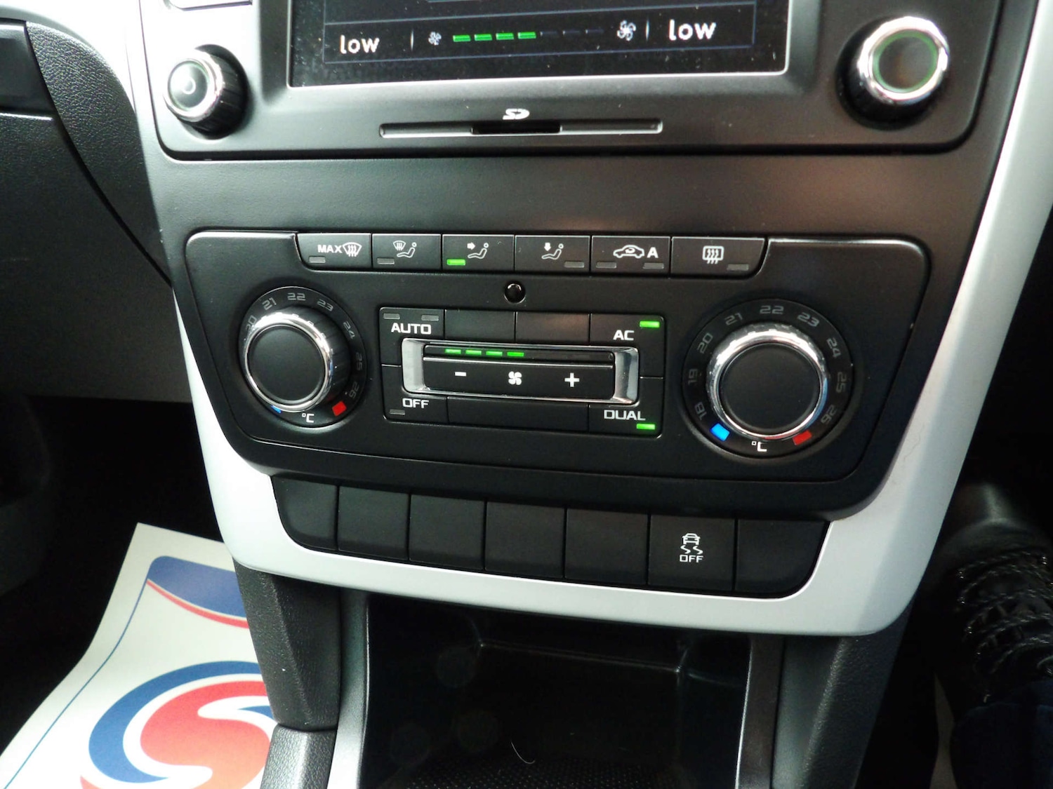 Used Skoda Yeti 2012 for sale - 76345013: Photo 26