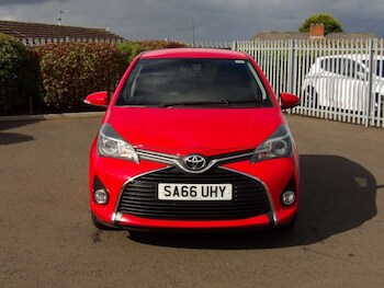 Used Toyota Yaris 2016 for sale - 75911096: Photo