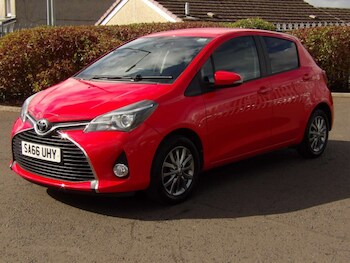 Used Toyota Yaris 2016 for sale - 75911096: Photo