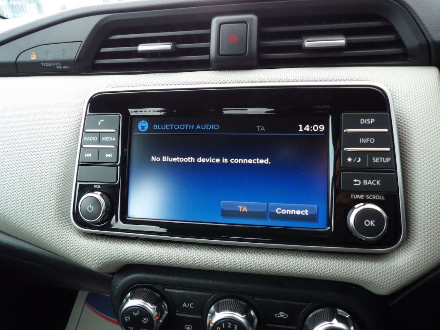 Used Nissan Micra 2017 for sale - 77022347: Photo 27