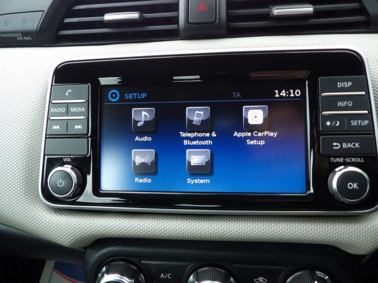 Used Nissan Micra 2017 for sale - 77022347: Photo 30