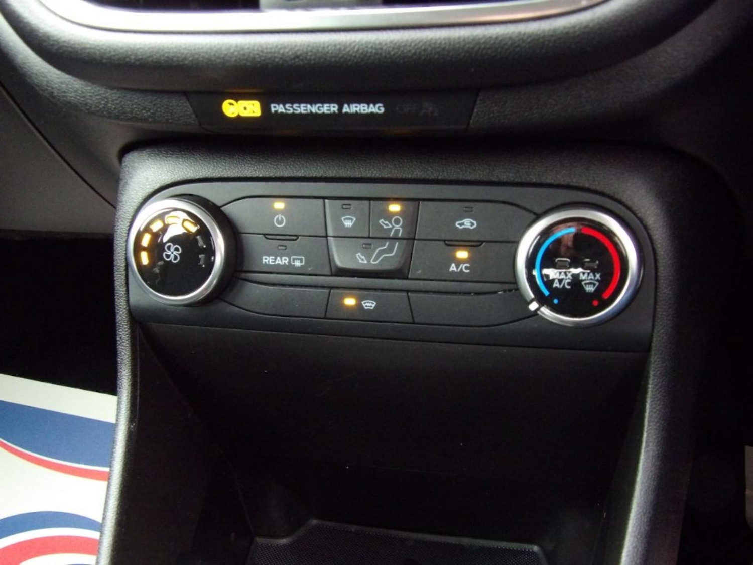 Used Ford Fiesta 2018 for sale - 77470070: Photo 25