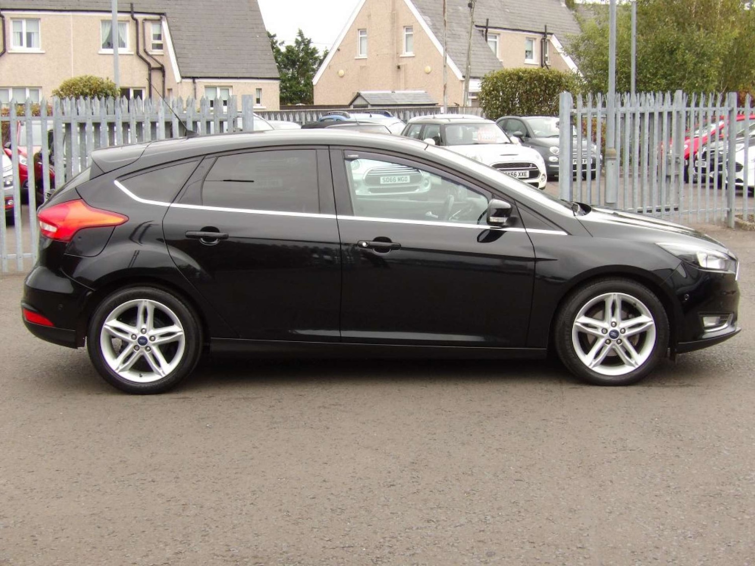 Used Ford Focus 2015 for sale - 75836597: Photo 8