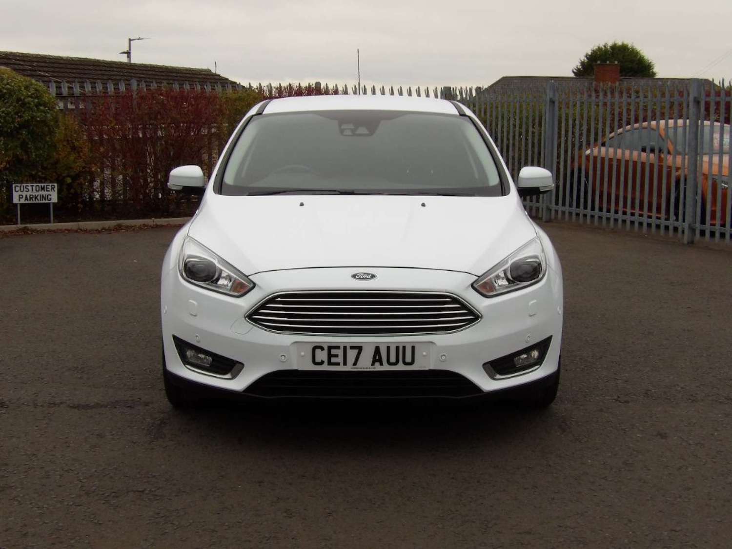 Used Ford Focus 2017 for sale - 76363694: Photo 2