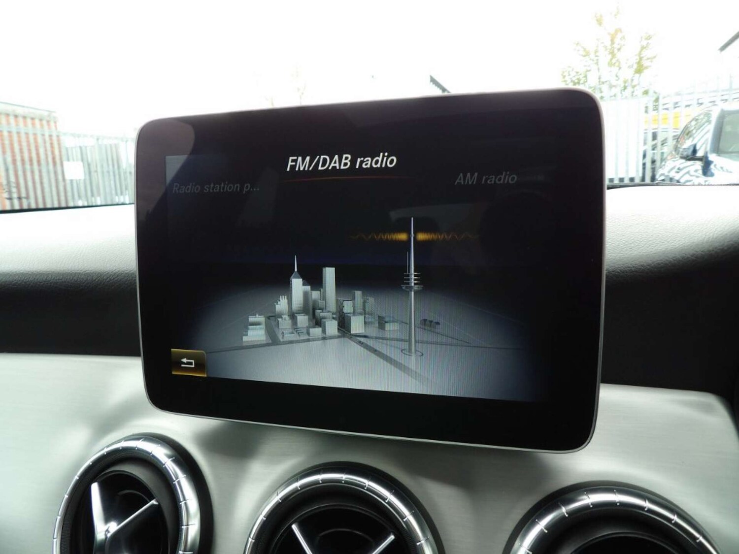 Used Mercedes-Benz CLA 2018 for sale - 76600970: Photo 31