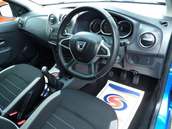 Used Dacia Sandero Stepway 2016 for sale - 75448369: Photo 10