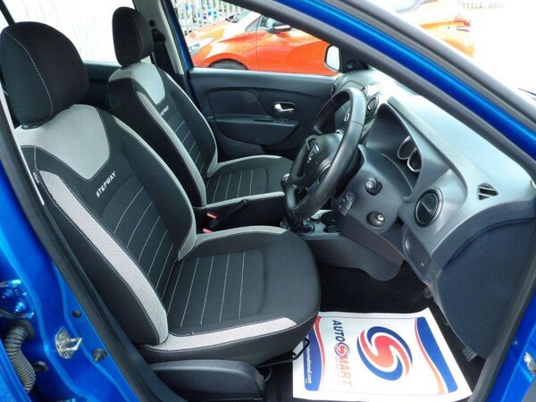 Used Dacia Sandero Stepway 2016 for sale - 75448369: Photo 11