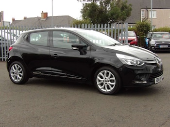 Used Renault Clio 2018 for sale - 76005359: Photo