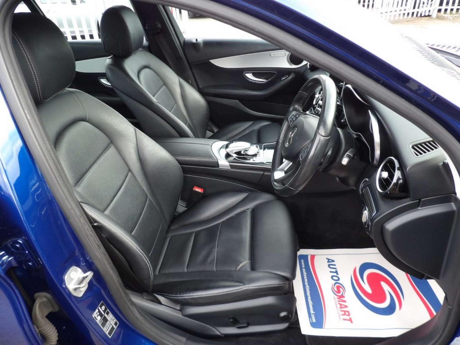 Used Mercedes-Benz C Class 2017 for sale - 77470075: Photo 11