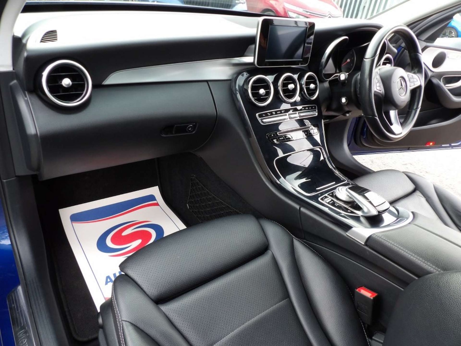 Used Mercedes-Benz C Class 2017 for sale - 77470075: Photo 14